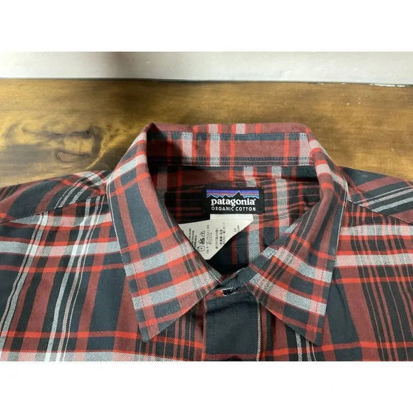 Patagonia Organic Cotton Button Up Long Sleeve Flannel Shirt Mens Size Medium - Picture 4 of 9